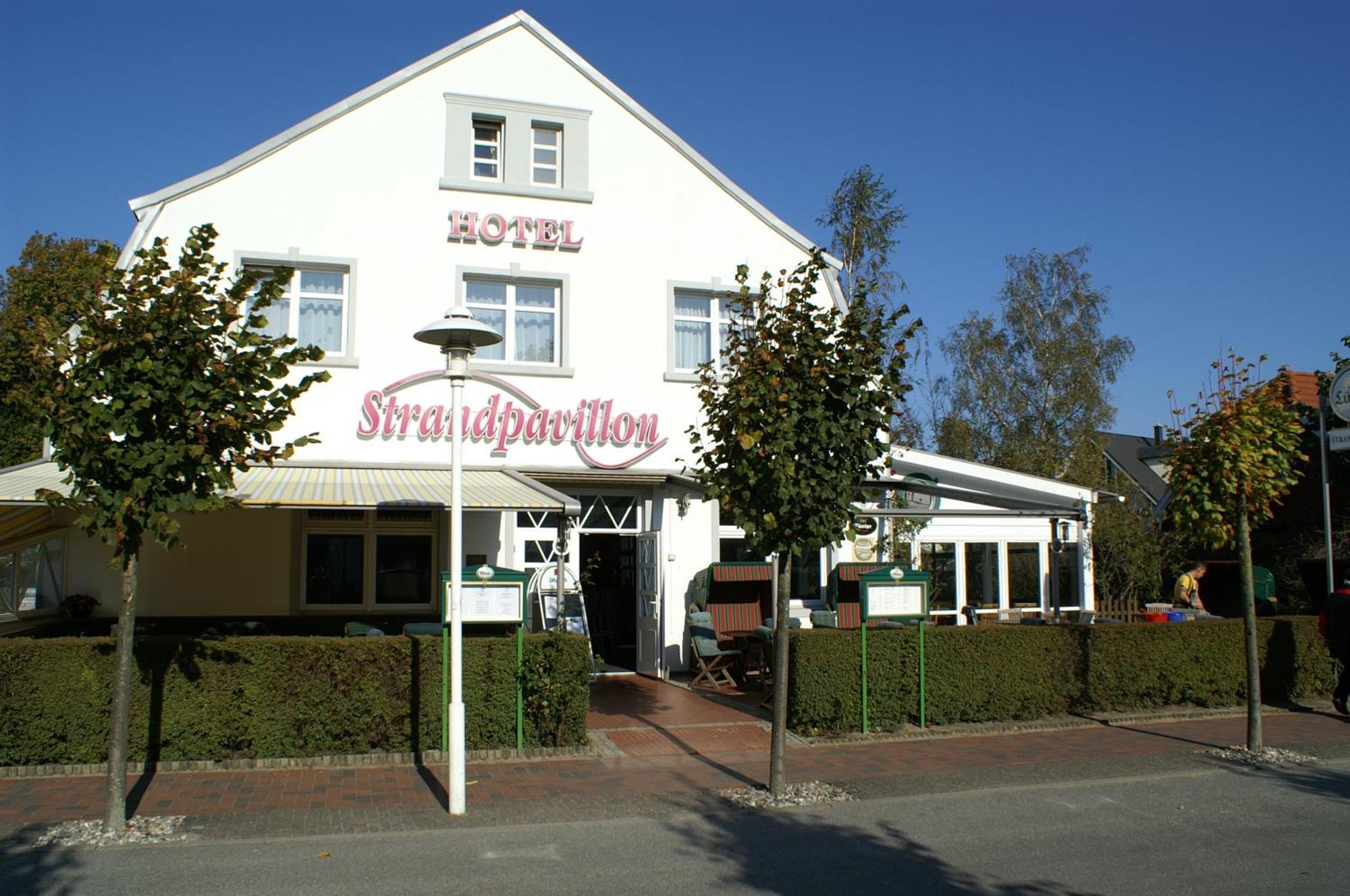 Hotel Strandpavillon Бабе Экстерьер фото