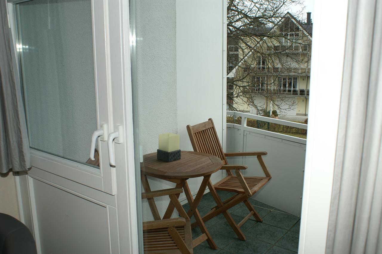 Hotel Strandpavillon Бабе Экстерьер фото