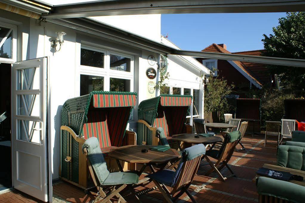 Hotel Strandpavillon Бабе Экстерьер фото